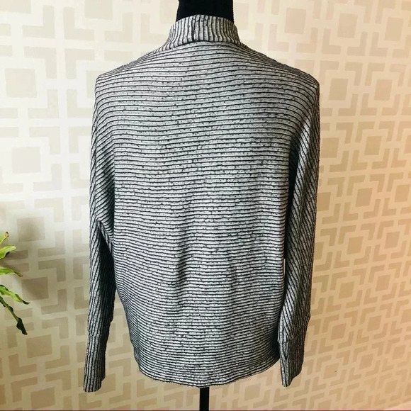 Urban Outfitters Out from Under Womens Black Striped Mock Neck Knit Sweater M - Picture 4 of 4